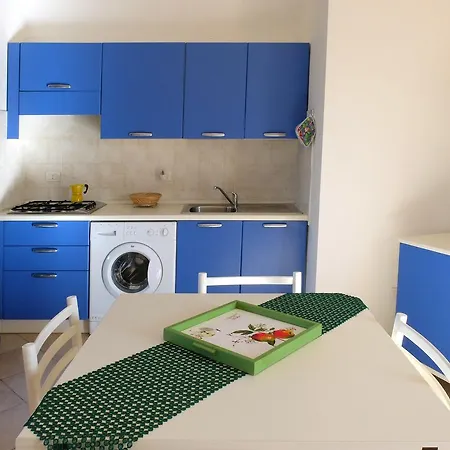 Holiday Homes Дом отдыха *