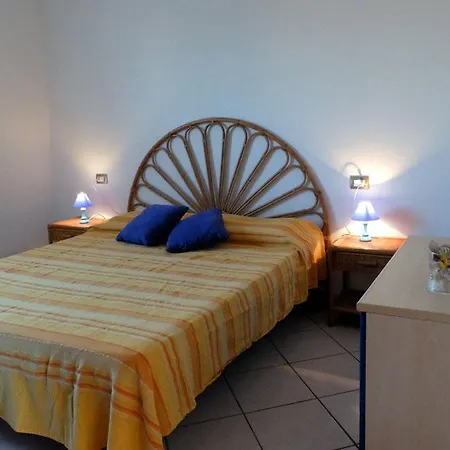 Дом отдыха Holiday Homes Рена-Майоре